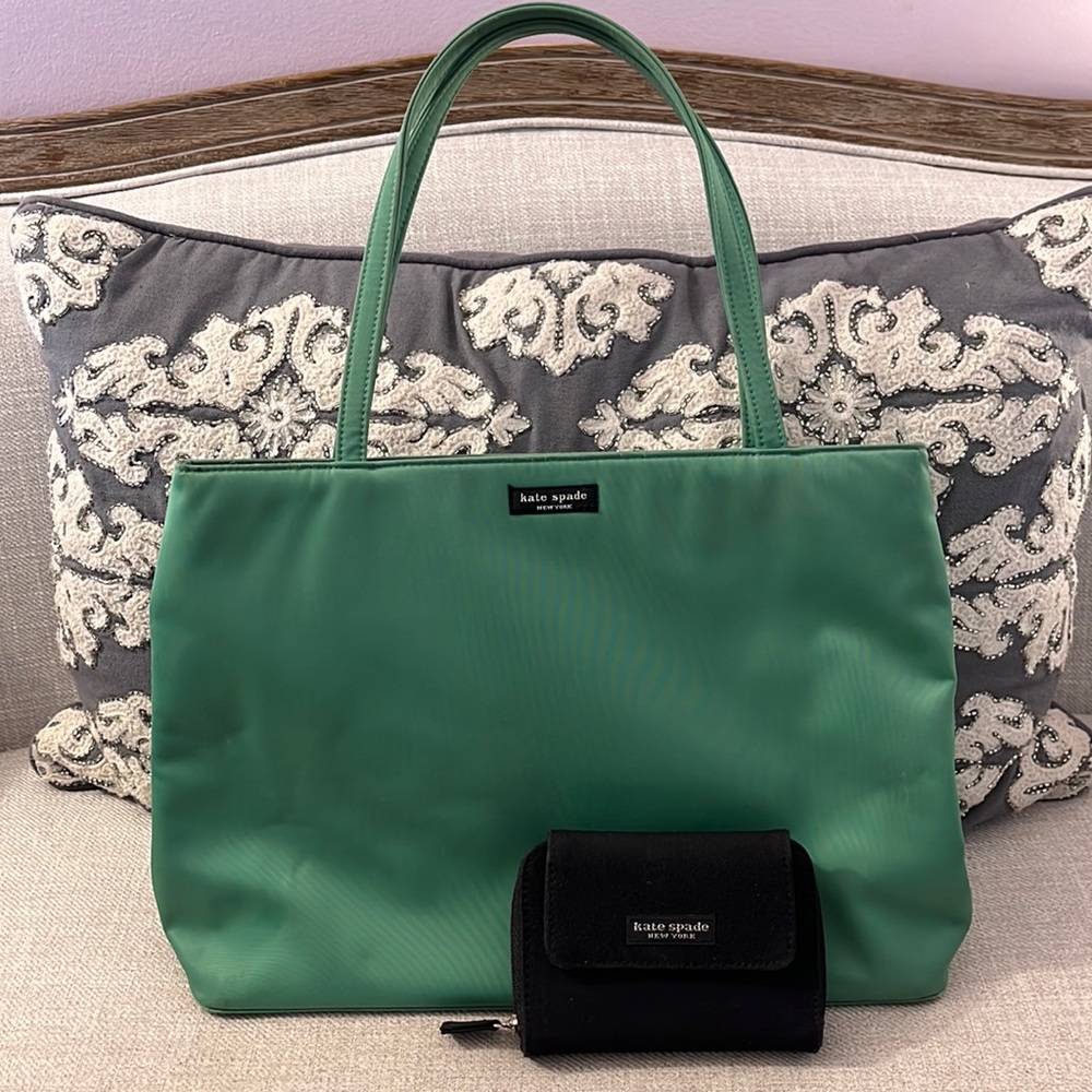Kate Spade Vintage Set Green Nylon Shoulder bag and Black Nylon Wallet